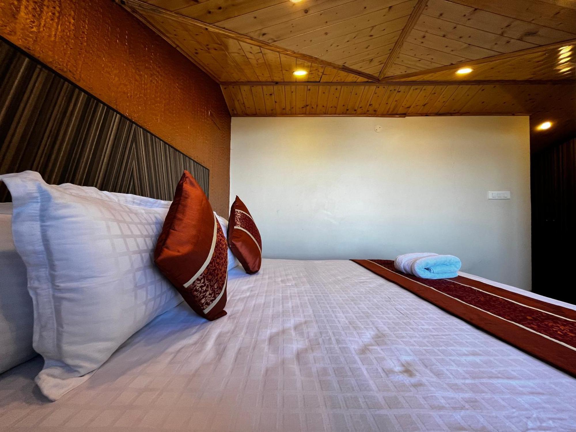 Puri'S Bnb ชิมลา ภายนอก รูปภาพ