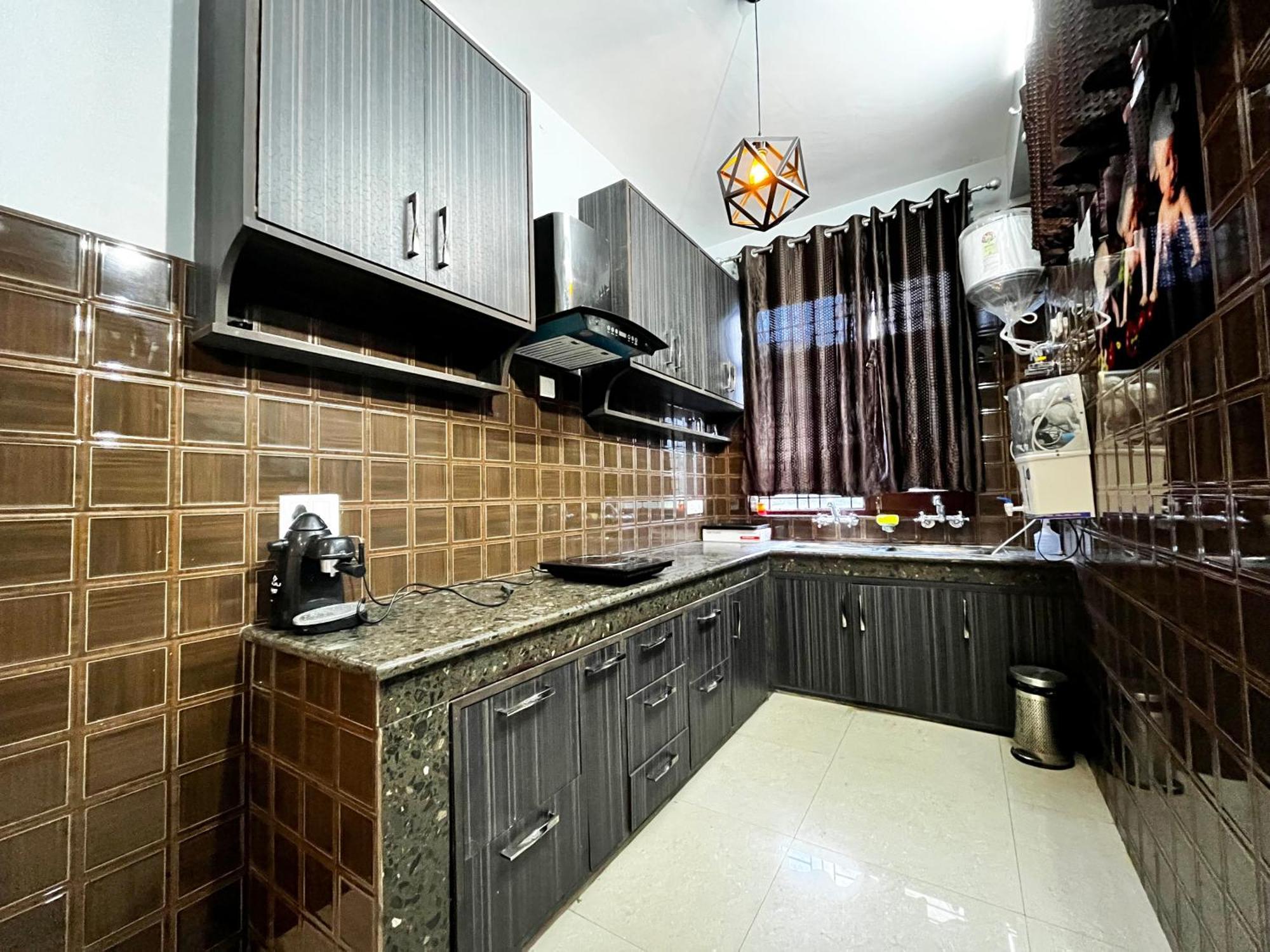 Puri'S Bnb ชิมลา ภายนอก รูปภาพ